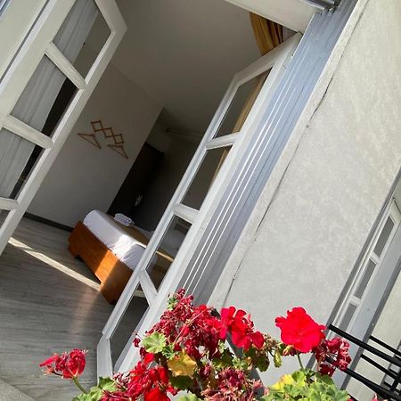 Hotel Valcon Santa Rosa de Cabal Exteriör bild